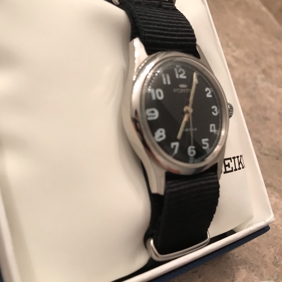 Vintage Fortis Field Watch - Picture 3 of 5